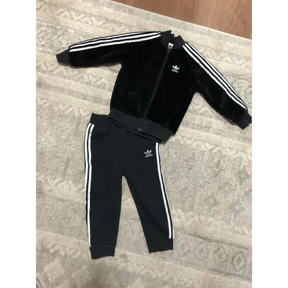 Toddler 3T Adidas Set Fuzzy